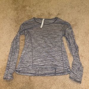 Lululemon long sleeve grey shirt